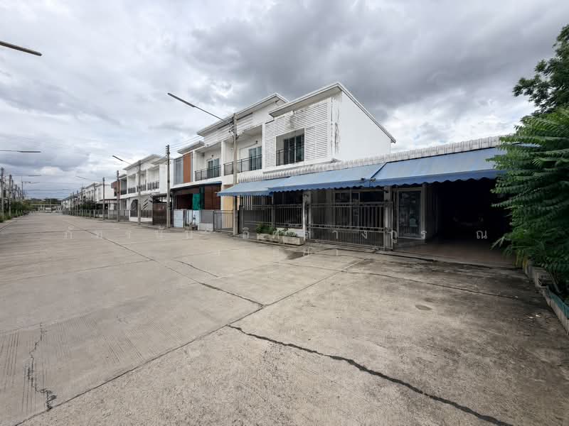The Joy Home, Nakhon Pathom, Om Yai, Sam Phran, Nakhon Pathom, 3 Bedrooms, 274 sqm, Townhouse For Sale, by ภัทรนัน อิศรางกูร ณ อยุธยา, 500483103 - DDproperty.com