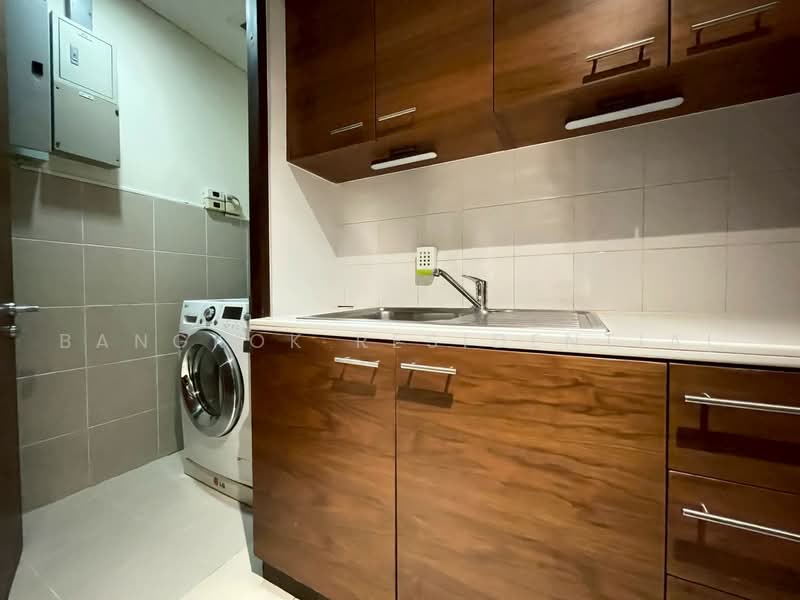 The Lakes, Bangkok, 123 Ratchadaphisek Road, Khlong Toei, Bangkok, 2 Bedrooms, 101 sqm, Condo For Rent, by Bangkok Residential, 500483109 - DDproperty.com