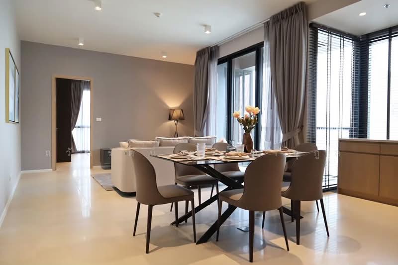 The Lofts Silom, Bangkok, Pramuan Road, Silom, Bang Rak, Bangkok, 2 Bedrooms, 85 sqm, Condo For Sale, by ถวัลรัตน์ ธรรมานุกูล, 500483133 - DDproperty.com
