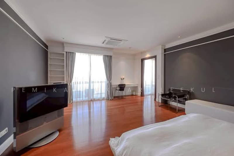 Las Colinas, Bangkok, Sukhumvit 21 Road, Khlongtoei Nua, Watthana, Bangkok, 4 Bedrooms, 698 sqm, Condo For Sale, by Pemika Aukkaraleekul, 500483156 - DDproperty.com