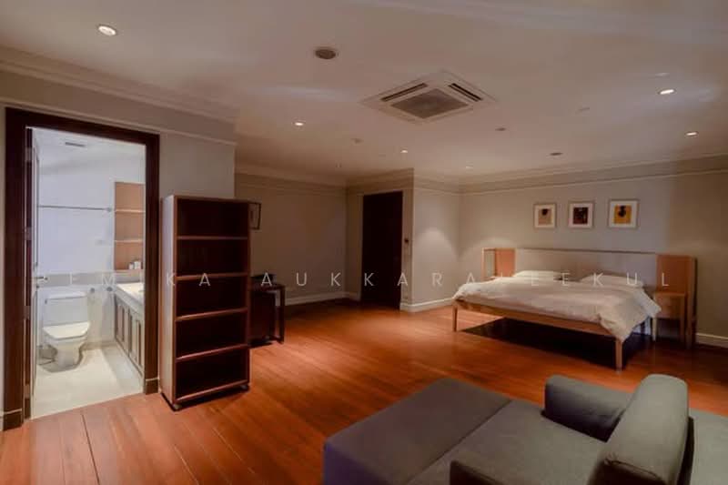 Las Colinas, Bangkok, Sukhumvit 21 Road, Khlongtoei Nua, Watthana, Bangkok, 4 Bedrooms, 698 sqm, Condo For Sale, by Pemika Aukkaraleekul, 500483156 - DDproperty.com