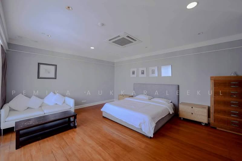 Las Colinas, Bangkok, Sukhumvit 21 Road, Khlongtoei Nua, Watthana, Bangkok, 4 Bedrooms, 698 sqm, Condo For Sale, by Pemika Aukkaraleekul, 500483156 - DDproperty.com