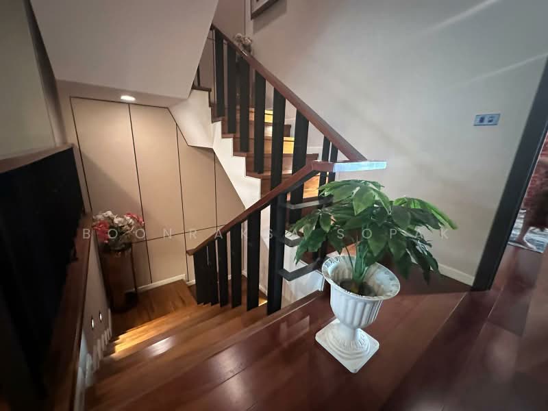Quarter 31, Bangkok, 333 Soi Sukhumvit 31, Khlong Tan Nua, Watthana, Bangkok, 5 Bedrooms, 439 sqm, Townhouse For Rent, by Boonraksa Sopak, 500483160 - DDproperty.com