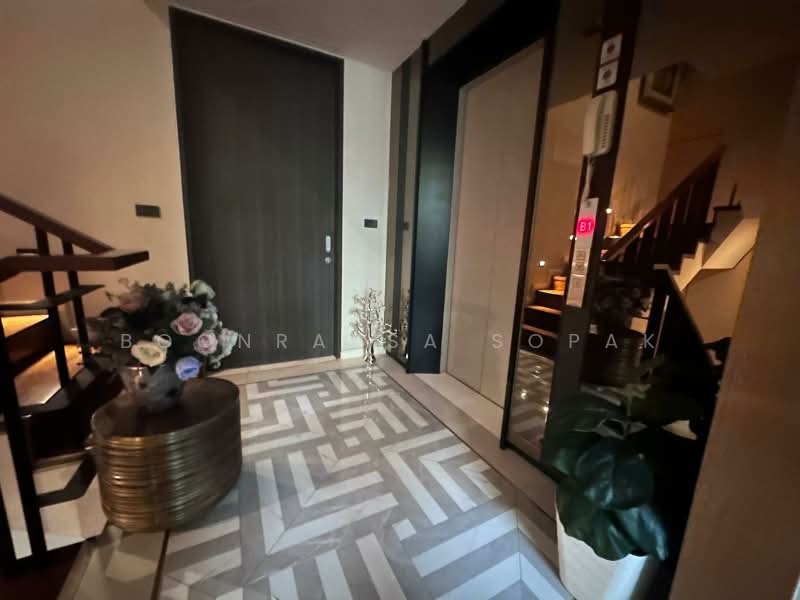 Quarter 31, Bangkok, 333 Soi Sukhumvit 31, Khlong Tan Nua, Watthana, Bangkok, 5 Bedrooms, 439 sqm, Townhouse For Rent, by Boonraksa Sopak, 500483160 - DDproperty.com
