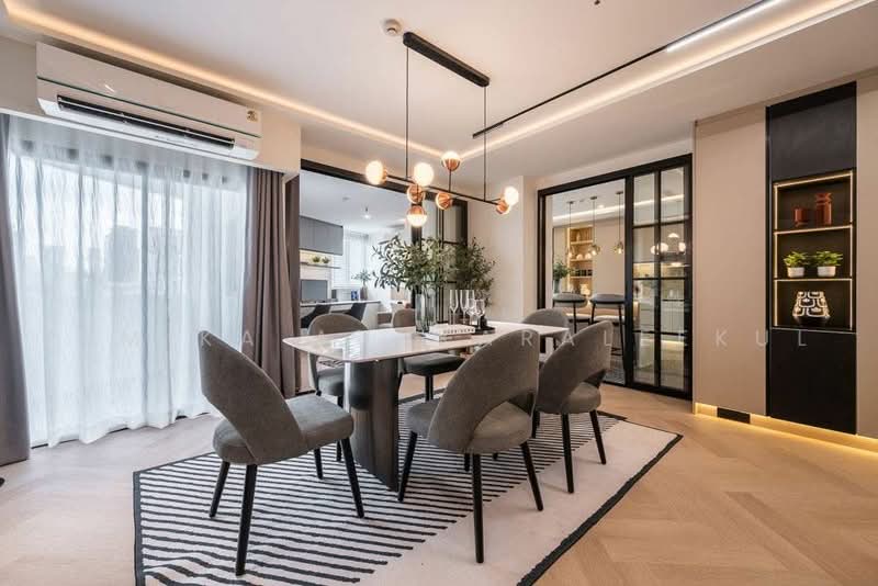 Fifty Fifth Tower, Bangkok, 84 Soi Sukhumvit 55, Sukhumvit Road, Khlong Tan Nua, Watthana, Bangkok, 3 Bedrooms, 163 sqm, Condo For Sale, by Pemika Aukkaraleekul, 500483183 - DDproperty.com