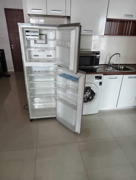 Sukhumvit City Resort, Bangkok, 51 Soi Sukhumvit 11, Khlongtoei Nua, Watthana, Bangkok, 1 Bedroom, 66 sqm, Condo For Sale, by Preeyapohn Jatuchai, 500483216 - DDproperty.com