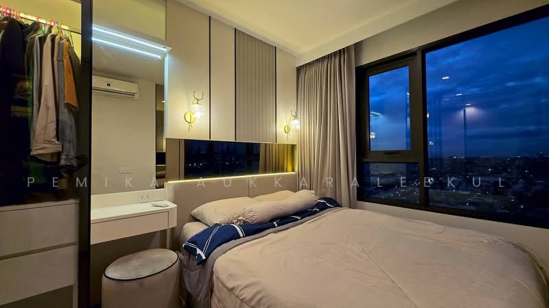 Life Sathorn Sierra, Bangkok, Ratchaphruek Rd, Talat Plu, Thon Buri, Bangkok, 1 Bedroom, 35 sqm, Condo For Sale, by Pemika Aukkaraleekul, 500483218 - DDproperty.com