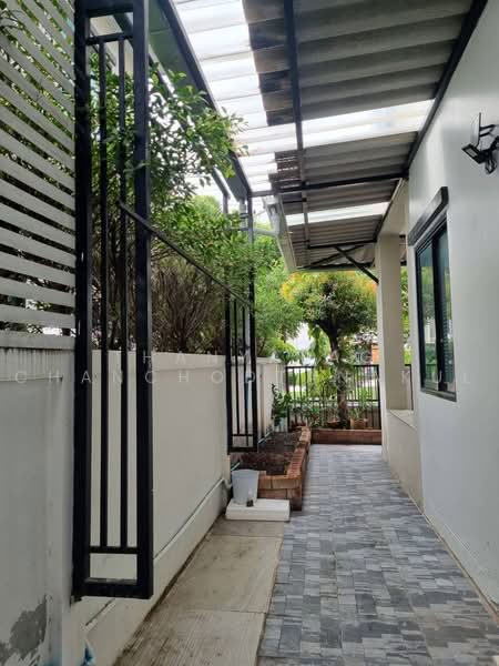 undefined, Chon Buri (Pattaya), Huai Kapi, Muang Chon Buri, Chon Buri (Pattaya), 4 Bedrooms, 220 sqm, Single Detached House For Sale, by Thanyalag Chanchodtanakul, 500483228 - DDproperty.com