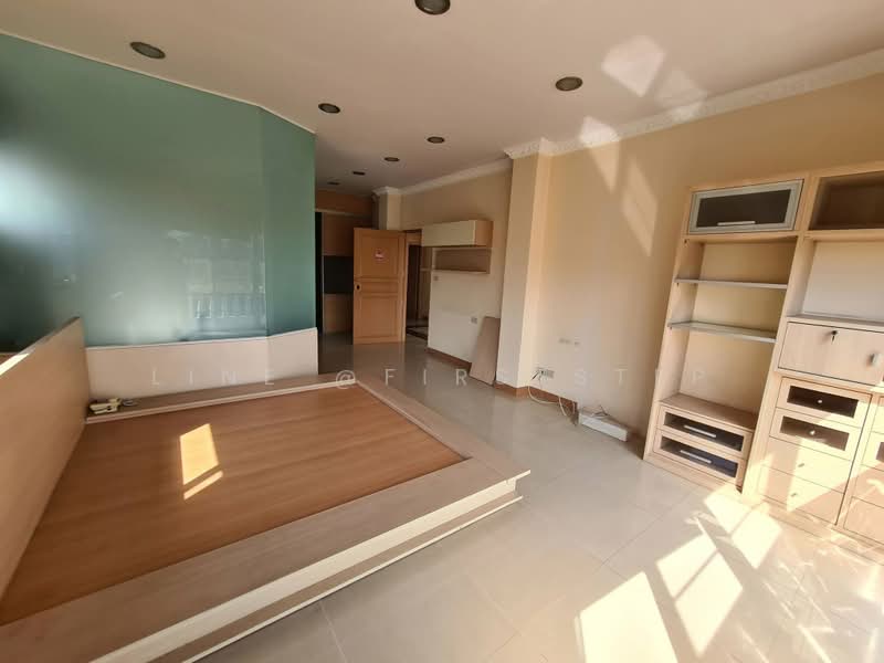 Baan Por Thana Niwet Village, Bangkok, Lat Yao, Chatuchak, Bangkok, 10+ Bedrooms, 900 sqm, Townhouse For Sale, by LINE @firststep, 500483232 - DDproperty.com