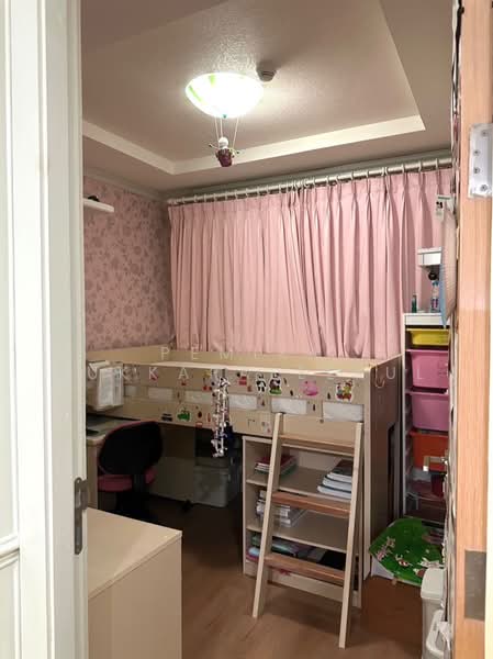 The Crest Ruamrudee, Bangkok, Soi Ruamrudee 2, Witthayu Road, Lumphini, Pathum Wan, Bangkok, 2 Bedrooms, 61 sqm, Condo For Sale, by Pemika Aukkaraleekul, 500483248 - DDproperty.com