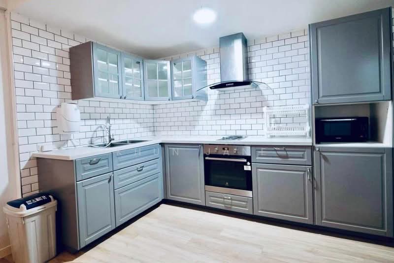 Happy Land Ville, Bangkok, 111 Soi Lasalle 32, Bang Na, Bangkok, 3 Bedrooms, 300 sqm, Townhouse For Rent, by Khun Jane, 500483257 - DDproperty.com