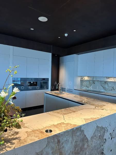 ONE89 Wireless, Bangkok, Wittayu Road, Lumphini, Pathum Wan, Bangkok, 2 Bedrooms, 160 sqm, Condo For Rent, by Pattaporn Yongsungnone, 500483272 - DDproperty.com
