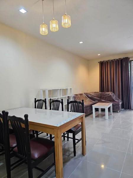 Golden Town 2 Onnut-Pattanakarn, Bangkok, 189 Soi On Nut 65 Yaek 14, Prawet, Bangkok, 4 Bedrooms, 160 sqm, Townhouse For Rent, by บุษบา รัตนวงษ์ชัย, 500483275 - DDproperty.com