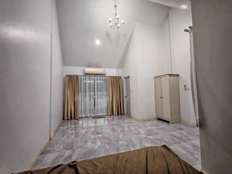 Townhome for rent Lat Phrao 80 Company Registration Allowed ( SPSEVE2230 ), Bangkok, ลาดพร้าว 80, Wang Thonglang, Bangkok, 3 Bedrooms, 350 sqm, Townhouse For Rent, by Khun EVE, 500483316 - DDproperty.com