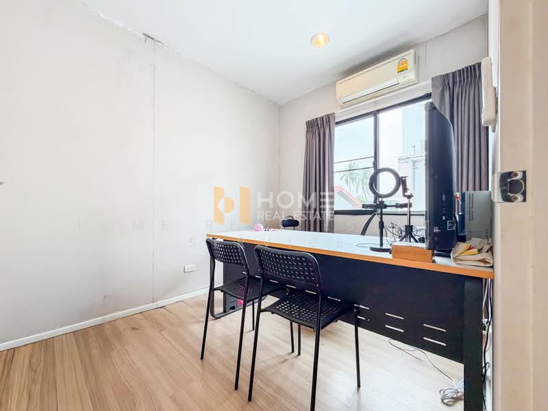 Baan Klang Muang Kalpapruek, Bangkok, Thonburi Court Road, Bang Wa, Phasi Charoen, Bangkok, 3 Bedrooms, 134 sqm, Townhouse For Sale, by HOME Real Estate Service, 500483355 - DDproperty.com