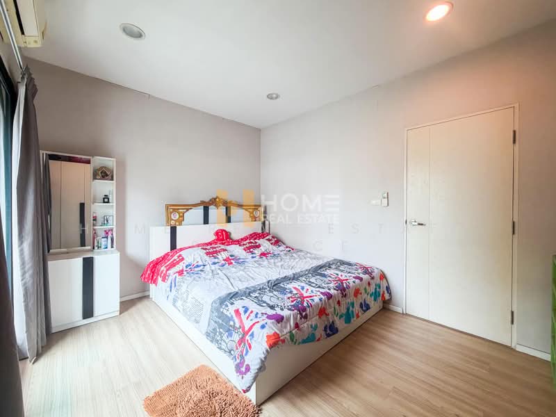 Baan Klang Muang Kalpapruek, Bangkok, Thonburi Court Road, Bang Wa, Phasi Charoen, Bangkok, 3 Bedrooms, 134 sqm, Townhouse For Sale, by HOME Real Estate Service, 500483355 - DDproperty.com