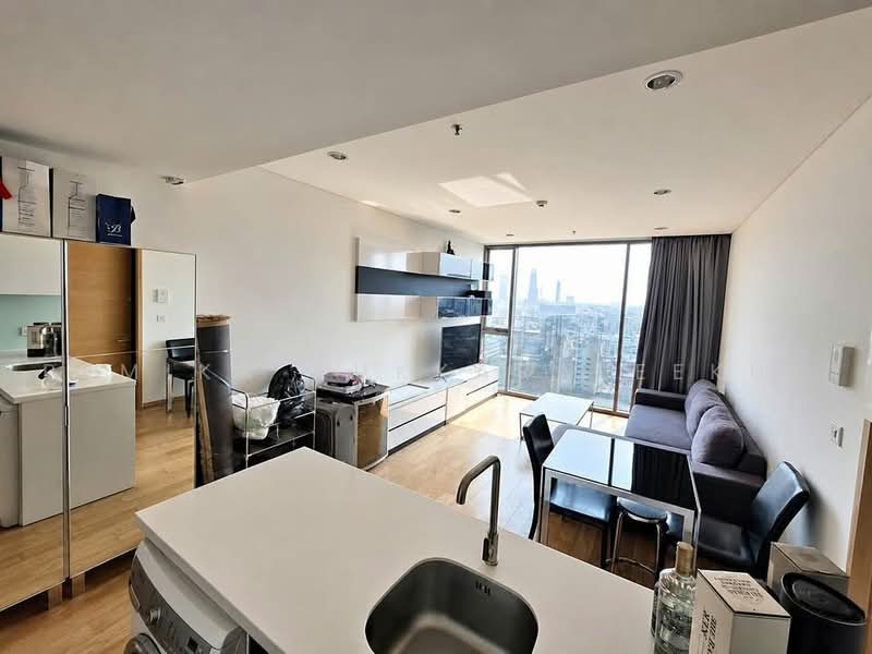 The Breeze Narathiwas, Bangkok, 198 Narathiwat Ratchanakarin Road, Chong Nonsi, Yan Nawa, Bangkok, 1 Bedroom, 45 sqm, Condo For Sale, by Pemika Aukkaraleekul, 500483368 - DDproperty.com