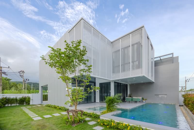 Larimar Villas, Phuket, 61 17-19 Moo 6 Soi Chaofa 73, Chalong, Muang Phuket, Phuket, 4 Bedrooms, 339 sqm, Villa For Sale, by The Luxe Group, 500483369 - DDproperty.com