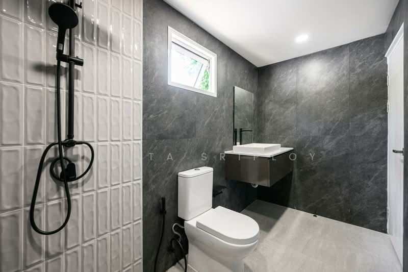 บ้านเดี่ยว รีโนเวททั้งหลัง รามอินทรา 34, กรุงเทพ, 55/134 หมู่บ้านทองสถิตย์ วิลล่า ซอย 5, จรเข้บัว, ลาดพร้าว, กรุงเทพ, 180 ตร.ม., บ้านเดี่ยว ขาย, โดย Lalita Sriploy, 500483438 - DDproperty.com