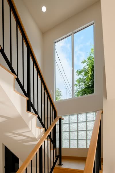 บ้านเดี่ยว รีโนเวททั้งหลัง รามอินทรา 34, กรุงเทพ, 55/134 หมู่บ้านทองสถิตย์ วิลล่า ซอย 5, จรเข้บัว, ลาดพร้าว, กรุงเทพ, 180 ตร.ม., บ้านเดี่ยว ขาย, โดย Lalita Sriploy, 500483438 - DDproperty.com