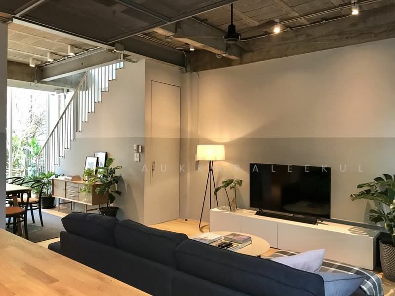 3-BR Townhouse, Bangkok, Khlong Tan Nua, Watthana, Bangkok, 3 Bedrooms, 240 sqm, Townhouse For Sale, by Pemika Aukkaraleekul, 500483449 - DDproperty.com