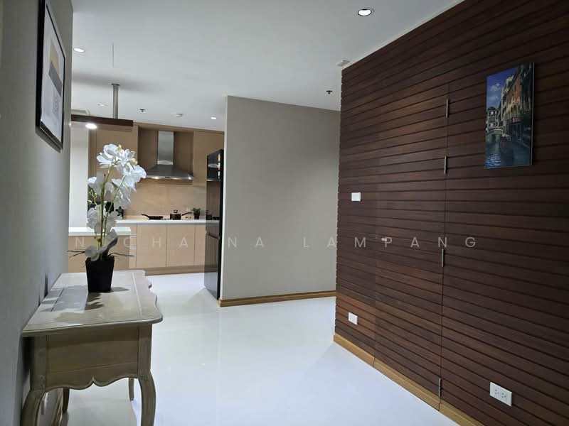 The Empire Place, Bangkok, 88 Narathiwatratchanakharin Road, Thung Maha Mek, Sathon, Bangkok, 3 Bedrooms, 157 sqm, Condo For Sale, by Nicha Na Lampang, 500483457 - DDproperty.com