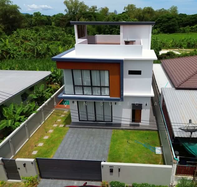 4-BR House, Chon Buri (Pattaya), Huai Yai, Bang Lamung (Pattaya), Chon Buri (Pattaya), 4 Bedrooms, 337 sqm, Single Detached House For Sale, by Tanawan Surichai, 500483470 - DDproperty.com