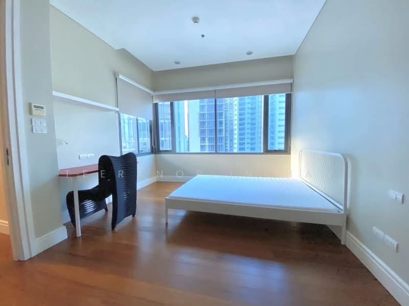 Bright Sukhumvit 24, Bangkok, Sukhumvit 24 Alley, Khong Tan, Khlong Toei, Bangkok, 2 Bedrooms, 96 sqm, Condo For Sale, by Teeranop Inchan, 500483472 - DDproperty.com