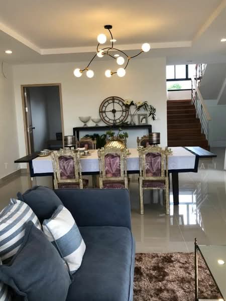 Phutara Estate, Chon Buri (Pattaya), 99 Pattanakarn Road, Nong Pru, Bang Lamung (Pattaya), Chon Buri (Pattaya), 4 Bedrooms, 593 sqm, Villa For Sale, by Tanawan Surichai, 500483508 - DDproperty.com