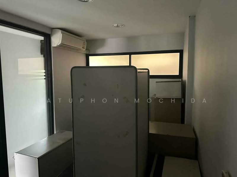 CLOVER ลาดพร้าว 83, Bangkok, ถนน ลาดพร้าว, Wang Thonglang, Bangkok, 1 Bedroom, 700 sqm, Condo For Sale, by Chatuphon Mochida, 500483526 - DDproperty.com