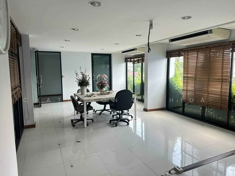 CLOVER ลาดพร้าว 83, Bangkok, ถนน ลาดพร้าว, Wang Thonglang, Bangkok, 1 Bedroom, 700 sqm, Condo For Sale, by Chatuphon Mochida, 500483526 - DDproperty.com