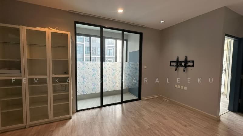 IDEO Mobi Sathorn, Bangkok, 134 Krung Thonburi Road, Bang Lam Phu Lang, Khlong San, Bangkok, 2 Bedrooms, 42 sqm, Condo For Sale, by Pemika Aukkaraleekul, 500483547 - DDproperty.com