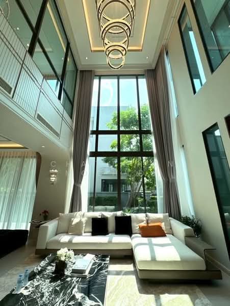 undefined, Bangkok, Praborommaharatchawang, Phra Nakhon, Bangkok, 5 Bedrooms, 593 sqm, Single Detached House For Sale, by Chatuphon Mochida, 500483552 - DDproperty.com