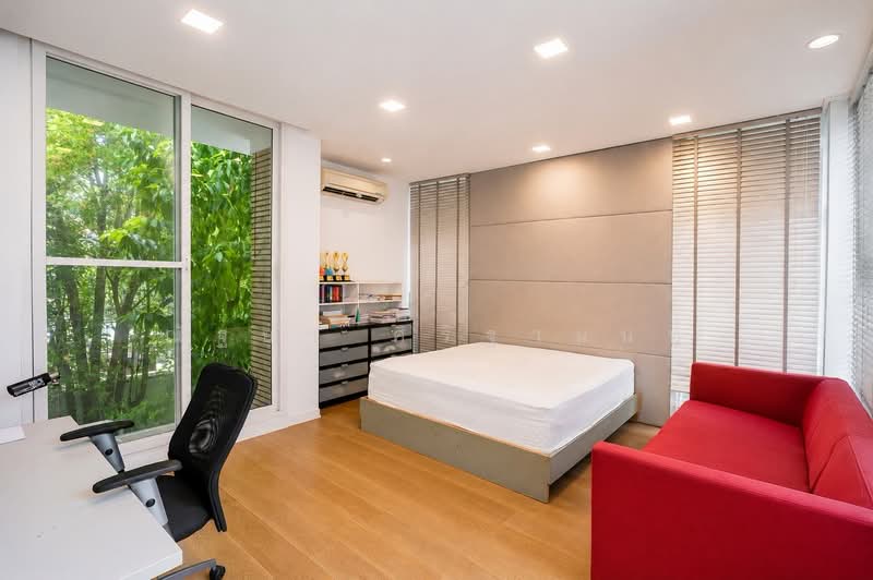 บ้านหรู 3 ชั้น พูลวิลล่า เมืองแก้ว ซ.6 บางนา, สมุทรปราการ, เมืองแก้วซ.6, บางแก้ว, บางพลี, สมุทรปราการ, 750 ตร.ม., บ้านเดี่ยว ขาย, โดย ณัฐยา ศิริฐานนท์, 500483559 - DDproperty.com