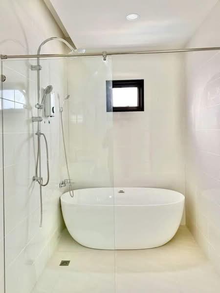undefined, Chon Buri (Pattaya), Na Chom Thian, Sattahip, Chon Buri (Pattaya), 3 Bedrooms, 260 sqm, Single Detached House For Sale, by Tanawan Surichai, 500483568 - DDproperty.com