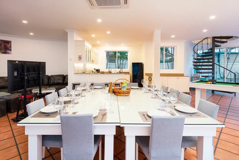4-BR Villa, Chon Buri (Pattaya), Poong, Bang Lamung (Pattaya), Chon Buri (Pattaya), 4 Bedrooms, 425 sqm, Villa For Sale, by Tanawan Surichai, 500483575 - DDproperty.com