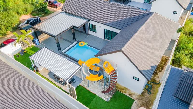 4-BR Villa, Chon Buri (Pattaya), Poong, Bang Lamung (Pattaya), Chon Buri (Pattaya), 4 Bedrooms, 432 sqm, Villa For Sale, by Tanawan Surichai, 500483579 - DDproperty.com