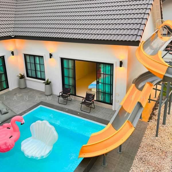 4-BR Villa, Chon Buri (Pattaya), Poong, Bang Lamung (Pattaya), Chon Buri (Pattaya), 4 Bedrooms, 432 sqm, Villa For Sale, by Tanawan Surichai, 500483579 - DDproperty.com