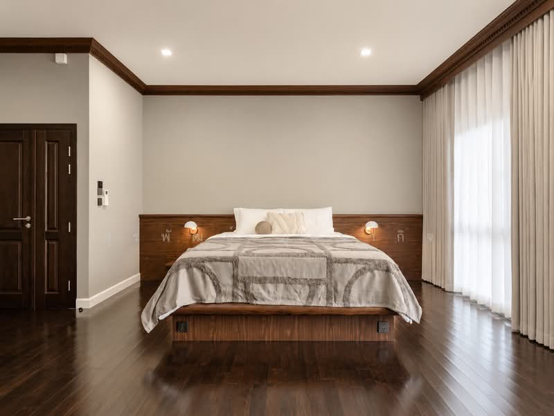 Grand Bangkok Boulevard Krungthepkritha, Bangkok, Srinakarin-Romklao Road, Khlong Sam Prawet, Lat Krabang, Bangkok, 4 Bedrooms, 447 sqm, Single Detached House For Sale, by สุรพัฒน์ ภูธนากิจ, 500483580 - DDproperty.com
