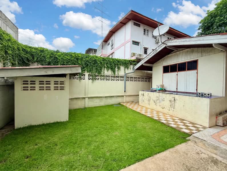 [ขาย/เช่า] บ้านเดี่ยวหลังใหญ่ 188.9 ตร.วา 450 ตร.ม. ใจกลางเมืองราชบุรี ซ.คฑาธร 2, ราชบุรี, คฑาธร 2, หน้าเมือง, เมืองราชบุรี, ราชบุรี, 450 ตร.ม., บ้านเดี่ยว ขาย, โดย ธีรนุช ธีระวาทิน, 500483583 - DDproperty.com
