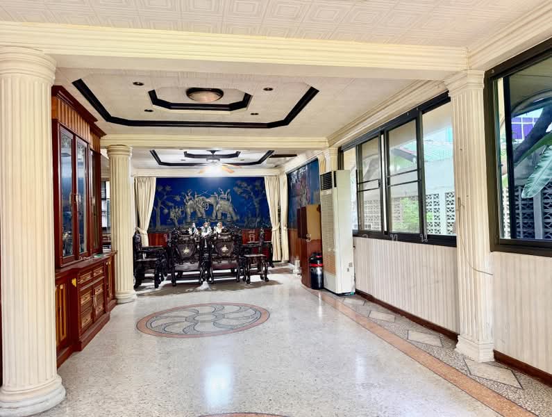 Spacious Single House on 188.9 Sq.Wah (755.6 Sq.m.)RATCHABURI CITY CENTER, Ratchaburi, คฑาธร 2, Nha Mueng, Muang Ratchaburi, Ratchaburi, 4 Bedrooms, 450 sqm, Single Detached House For Sale, by ธีรนุช ธีระวาทิน, 500483583 - DDproperty.com