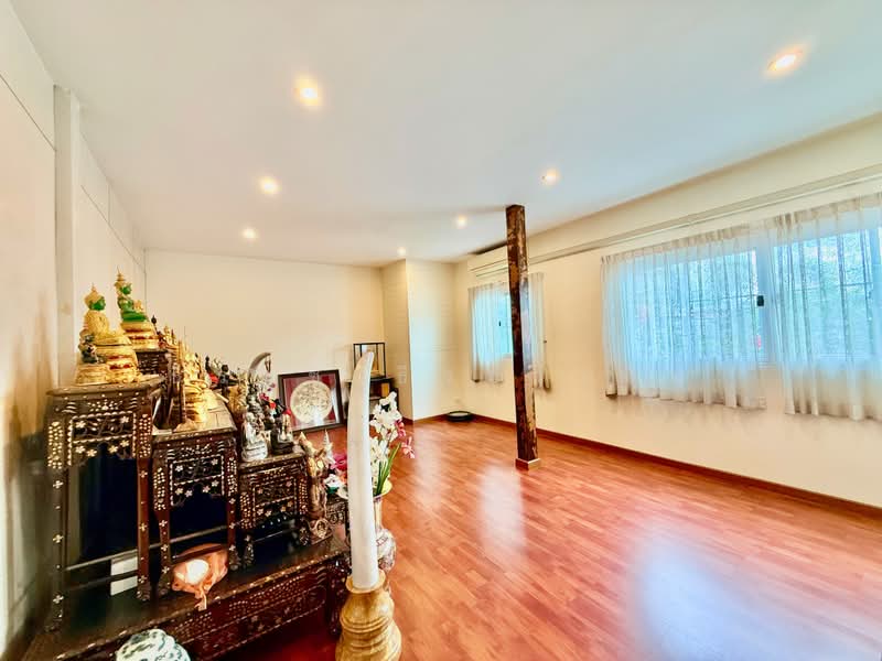 [ขาย/เช่า] บ้านเดี่ยวหลังใหญ่ 188.9 ตร.วา 450 ตร.ม. ใจกลางเมืองราชบุรี ซ.คฑาธร 2, ราชบุรี, คฑาธร 2, หน้าเมือง, เมืองราชบุรี, ราชบุรี, 450 ตร.ม., บ้านเดี่ยว ขาย, โดย ธีรนุช ธีระวาทิน, 500483583 - DDproperty.com