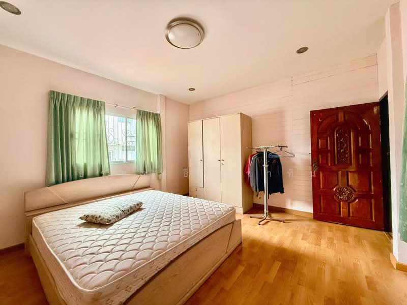 Spacious Single House on 188.9 Sq.Wah (755.6 Sq.m.)RATCHABURI CITY CENTER, Ratchaburi, คฑาธร 2, Nha Mueng, Muang Ratchaburi, Ratchaburi, 4 Bedrooms, 450 sqm, Single Detached House For Sale, by ธีรนุช ธีระวาทิน, 500483583 - DDproperty.com