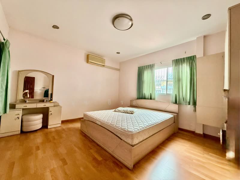 [ขาย/เช่า] บ้านเดี่ยวหลังใหญ่ 188.9 ตร.วา 450 ตร.ม. ใจกลางเมืองราชบุรี ซ.คฑาธร 2, ราชบุรี, คฑาธร 2, หน้าเมือง, เมืองราชบุรี, ราชบุรี, 450 ตร.ม., บ้านเดี่ยว ขาย, โดย ธีรนุช ธีระวาทิน, 500483583 - DDproperty.com