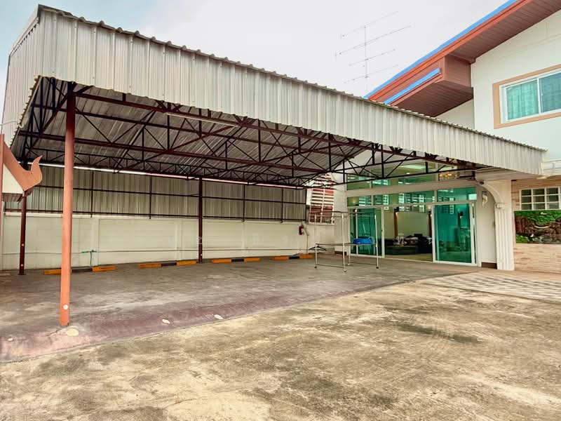 Spacious Single House on 188.9 Sq.Wah (755.6 Sq.m.)RATCHABURI CITY CENTER, Ratchaburi, คฑาธร 2, Nha Mueng, Muang Ratchaburi, Ratchaburi, 4 Bedrooms, 450 sqm, Single Detached House For Sale, by ธีรนุช ธีระวาทิน, 500483583 - DDproperty.com