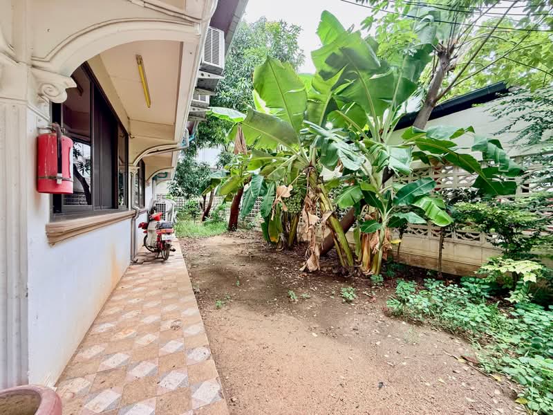 Spacious Single House on 188.9 Sq.Wah (755.6 Sq.m.)RATCHABURI CITY CENTER, Ratchaburi, คฑาธร 2, Nha Mueng, Muang Ratchaburi, Ratchaburi, 4 Bedrooms, 450 sqm, Single Detached House For Sale, by ธีรนุช ธีระวาทิน, 500483583 - DDproperty.com