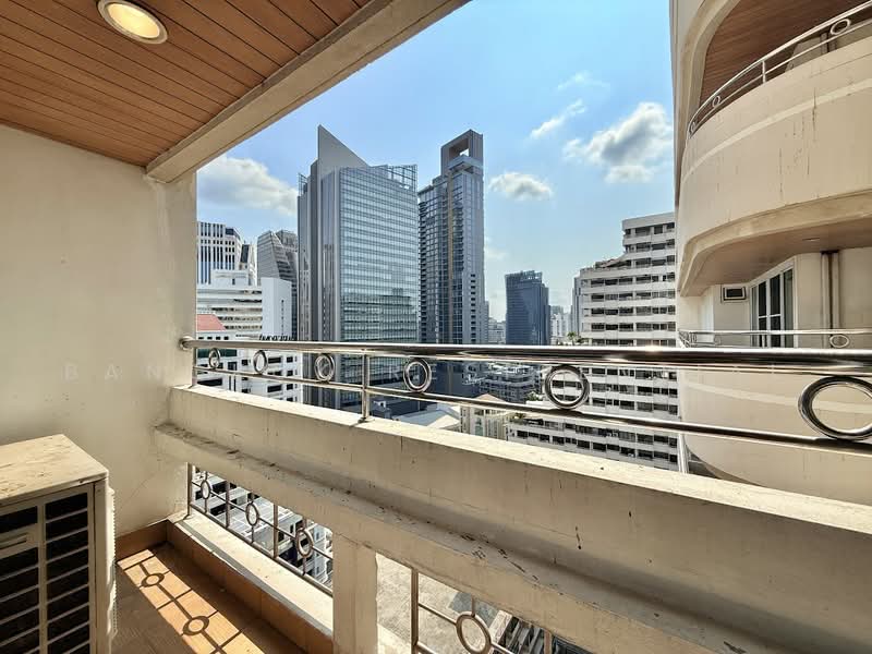 S.M. Grande Residence, Bangkok, 33 Sukhumvit 4 Alley, Khlong Toei, Bangkok, 2 Bedrooms, 150 sqm, Apartment For Rent, by Bangkok Residential, 500483591 - DDproperty.com