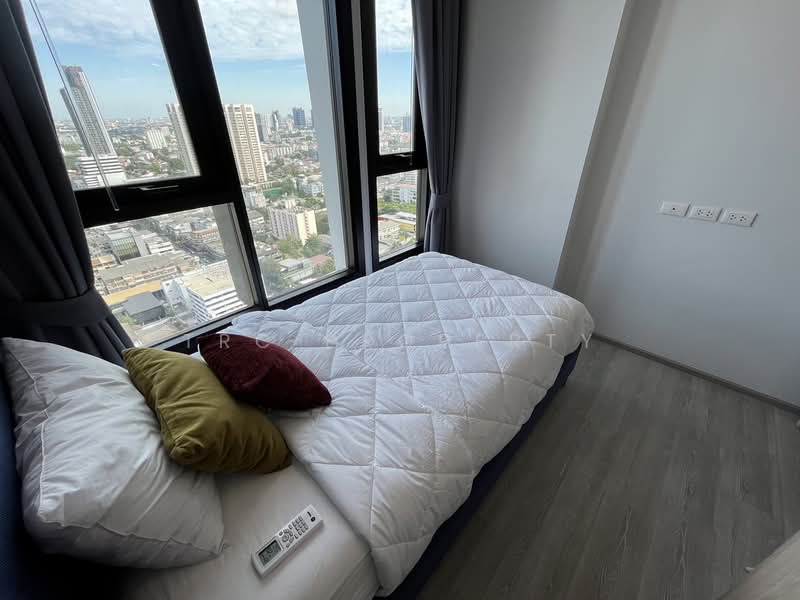 XT Ekkamai, Bangkok, 259 Soi Sukhumvit 63, Khlong Tan Nua, Watthana, Bangkok, 2 Bedrooms, 45 sqm, Condo For Rent, by TRC Property, 500483612 - DDproperty.com
