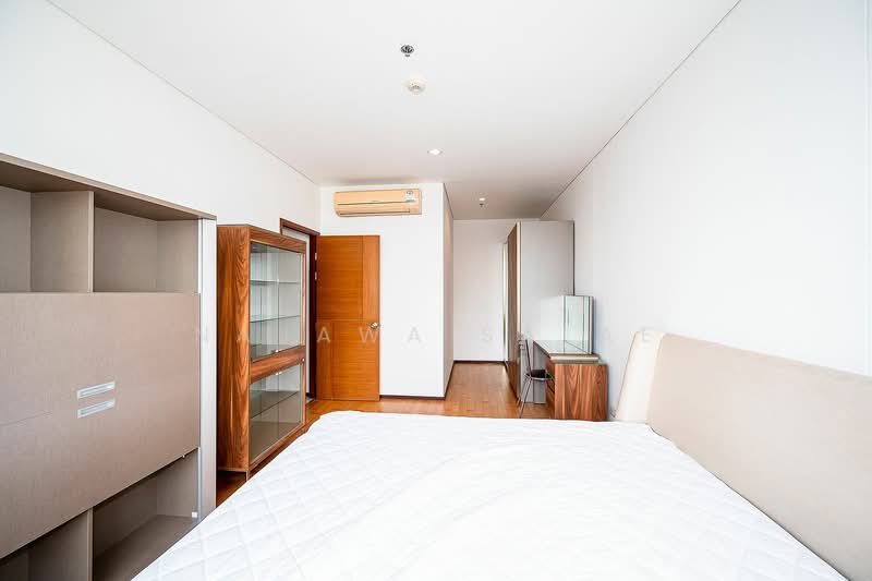 Villa Sathorn, Bangkok, 5 KrungThonBuri Road, Khlong Ton Sai, Khlong San, Bangkok, 1 Bedroom, 56 sqm, Condo For Rent, by Najawa Salae, 500483636 - DDproperty.com