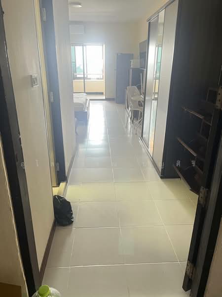 Country Complex Bangna, Bangkok, Sanpawut Road, Bang Na, Bangkok, Studio, 38 sqm, Condo For Sale, by Ulaiwan Boonsiri, 500483640 - DDproperty.com